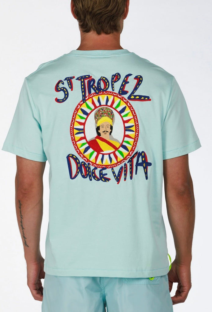 ST. TROPEZ DOLCE VITA SKY BLUE | Menʼs OS T - Shirt - BAIN DE MER USA I Luxury Swimwear & Casual wear